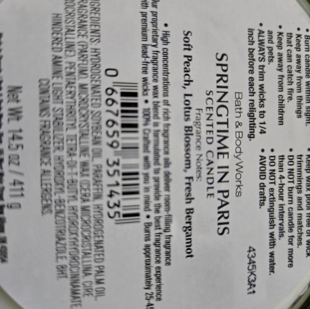Bath & Body Works Springtime in Paris Candle - Picture 3 of 3